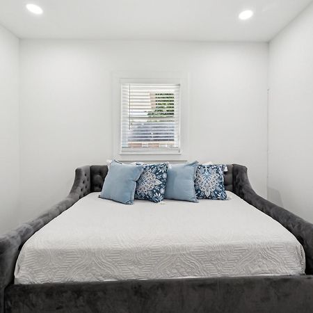 Centrally Located Home In Atlanta-10 Mins From Ga Aquarium, Mercedes Benz Stadium, & Much More Exterior foto