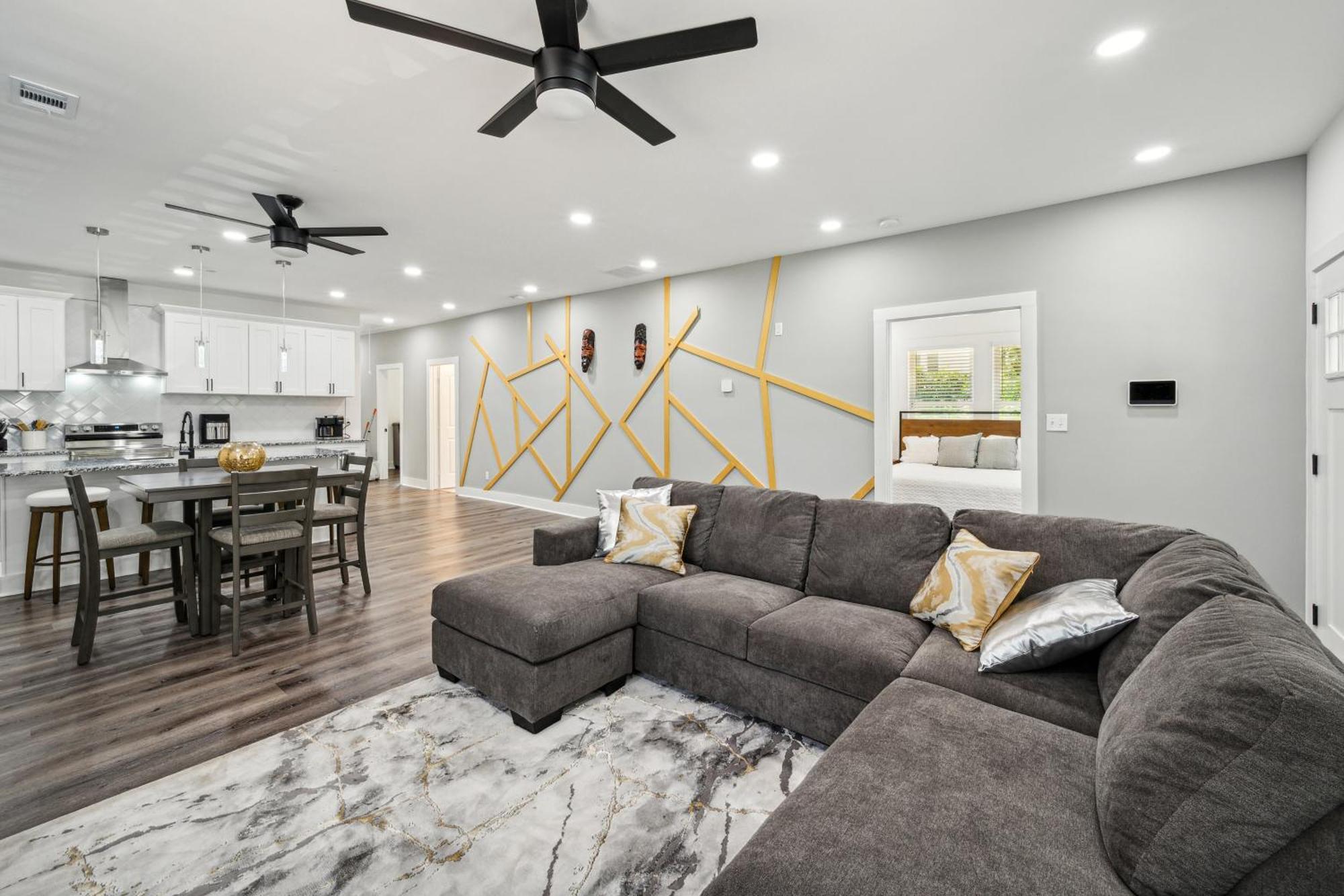 Centrally Located Home In Atlanta-10 Mins From Ga Aquarium, Mercedes Benz Stadium, & Much More Exterior foto